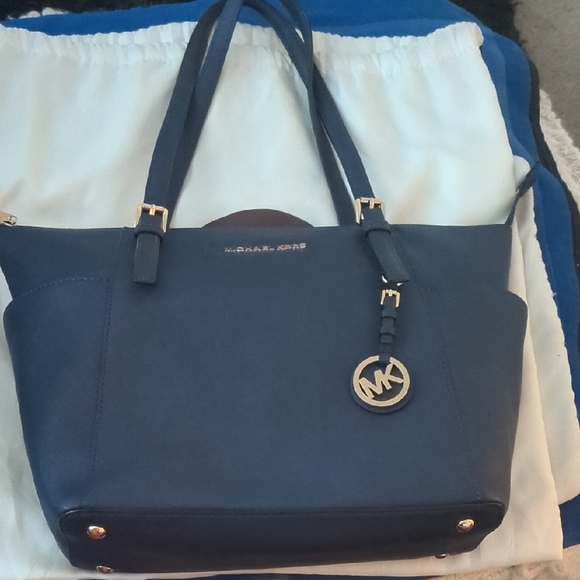 Authentic Michael Kors Dark Blue Tote with Gold Accents Asking Price $70 - Picture 2 of 15
